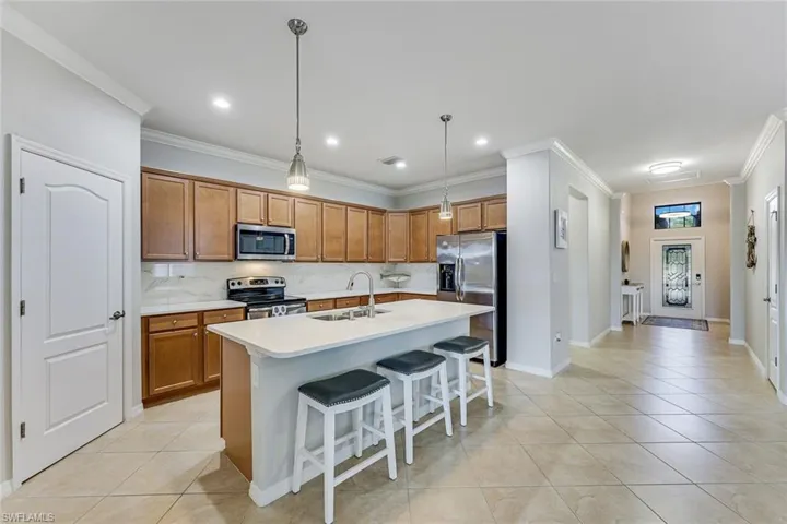 3738  Treasure Cove  CIR, Naples, FL 34114
