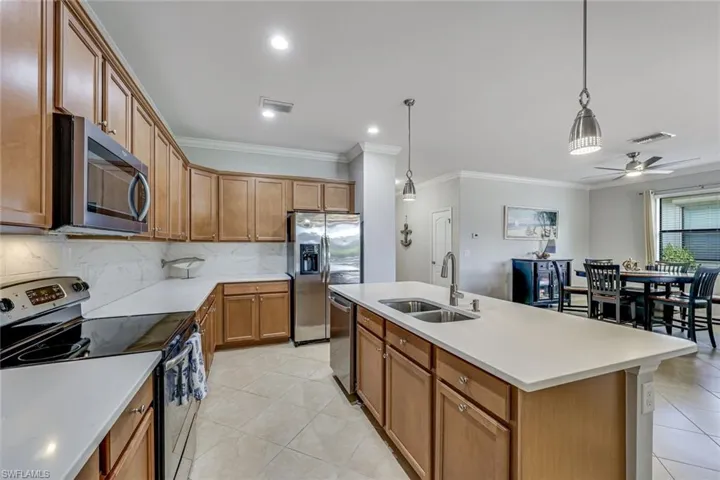 3738  Treasure Cove  CIR, Naples, FL 34114