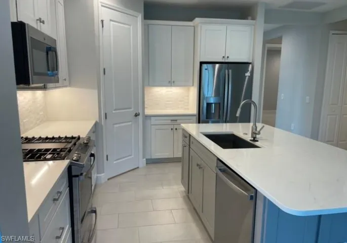 4600 Skysail Dr, Other, Florida 34120