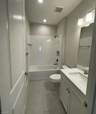 4600 Skysail Dr, Other, Florida 34120