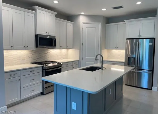 4600 Skysail Dr, Other, Florida 34120