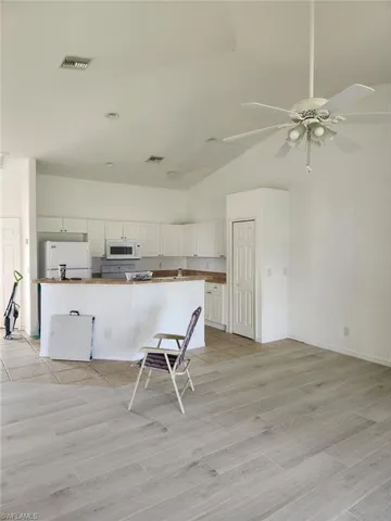 544 Se 7th St, Cape Coral, Florida 33990