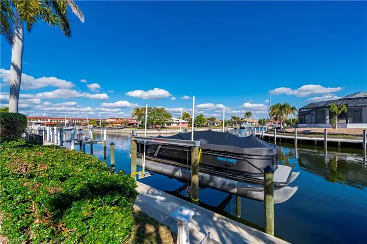 48 Colony Point Dr, Punta Gorda, Florida 33950