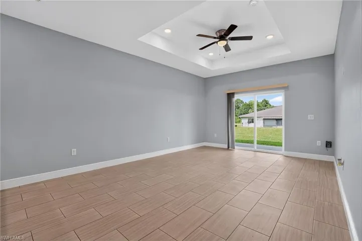 5209/5211 24th St Sw, Lehigh Acres, Florida 33973