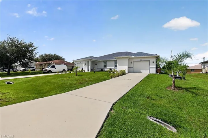 5209/5211 24th St Sw, Lehigh Acres, Florida 33973