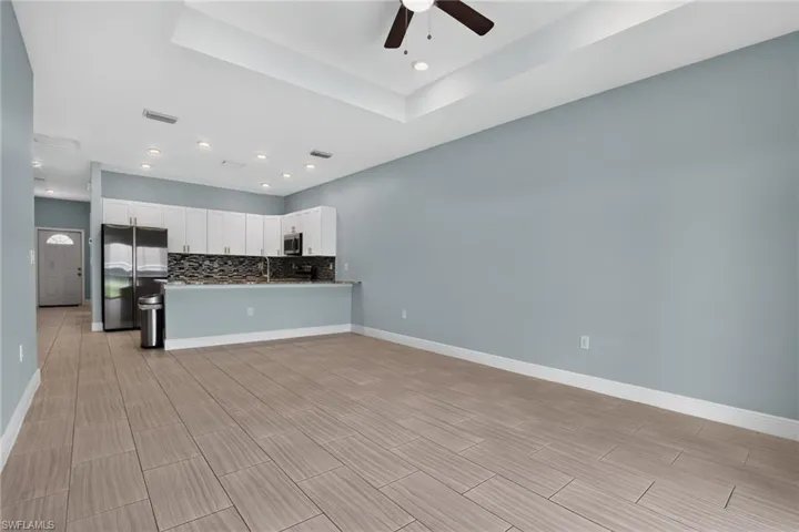 5209/5211 24th St Sw, Lehigh Acres, Florida 33973