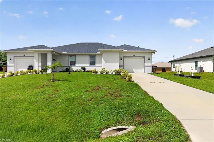 5209/5211 24th St Sw, Lehigh Acres, Florida 33973