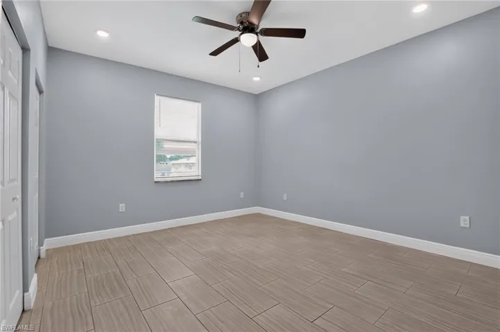 5209/5211 24th St Sw, Lehigh Acres, Florida 33973