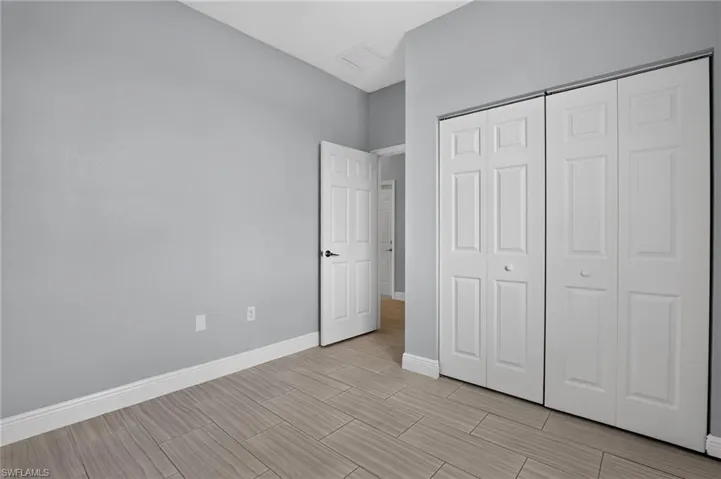 5209/5211 24th St Sw, Lehigh Acres, Florida 33973