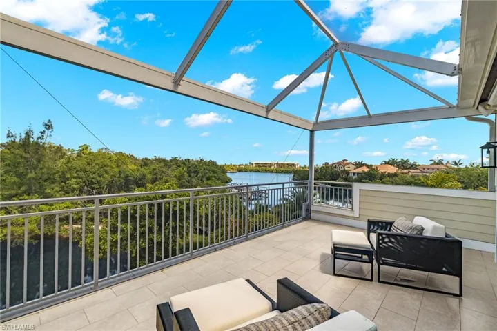 Primary Suite Balcony