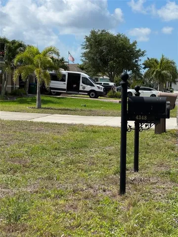 4349 Mailbox
