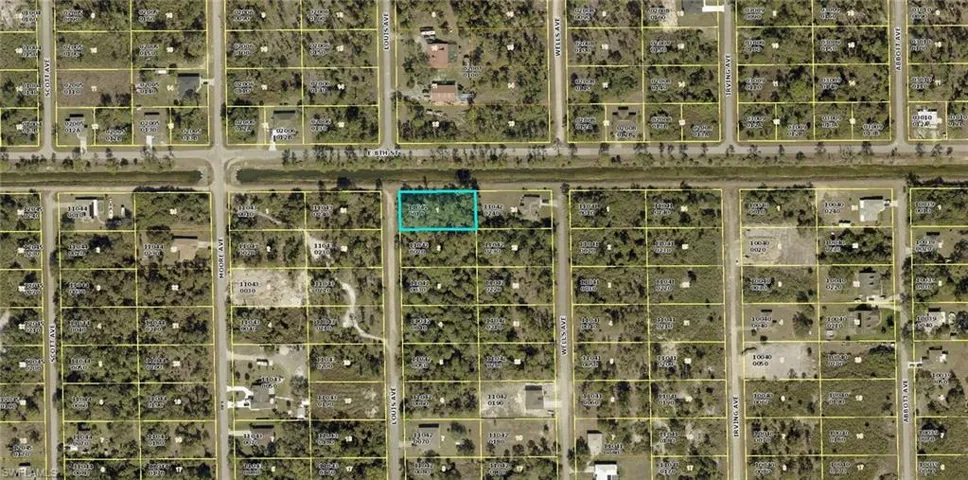 722  Louis  AVE, Lehigh Acres, FL 33972
