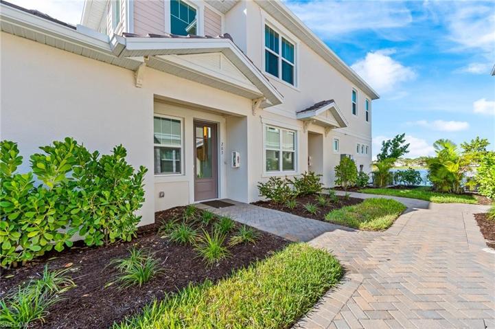 4683 Arboretum CIR # 203, NAPLES FL 34112