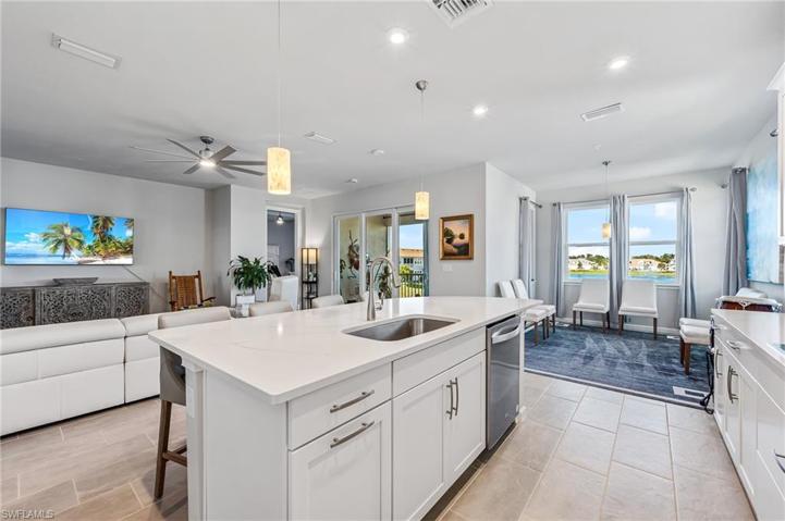4683 Arboretum CIR # 203, NAPLES FL 34112