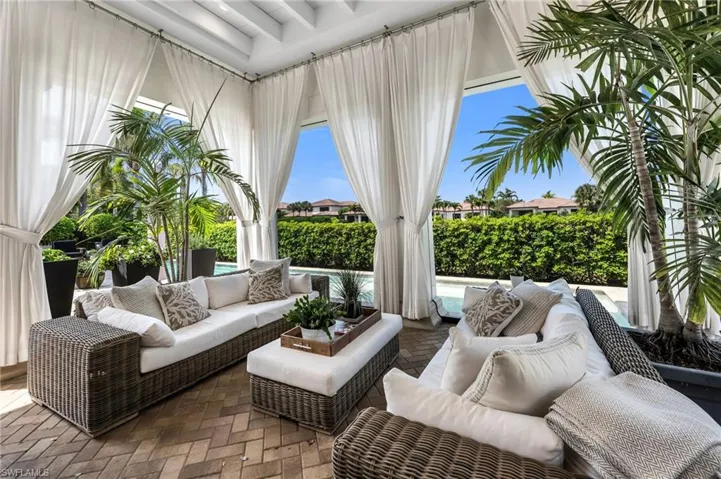 Ready to curl up with a good book and a coffee?  This feels like a charming, European boutique hotel lanai
