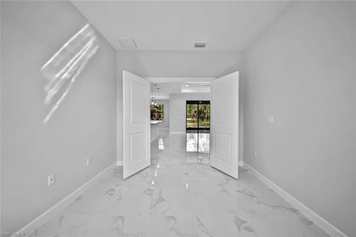 1309  Golden Gate E BLVD, Naples, FL 34120