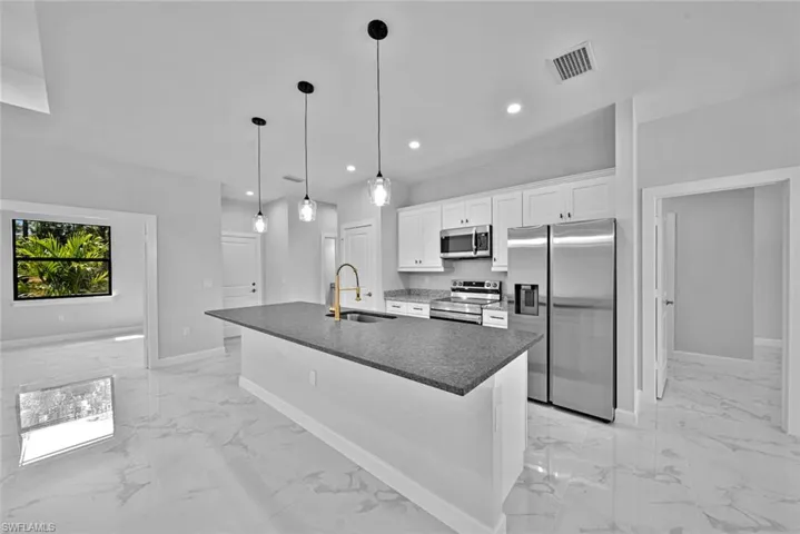 1309  Golden Gate E BLVD, Naples, FL 34120