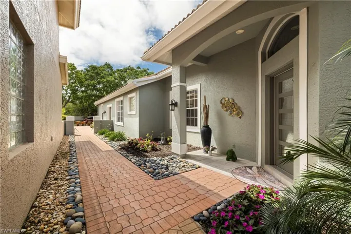 11584 Quail Village Way 167-3, Naples, Florida 34119