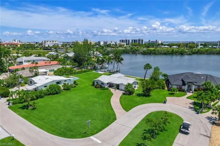 7861 Buccaneer Dr, Fort Myers Beach, Florida 33931