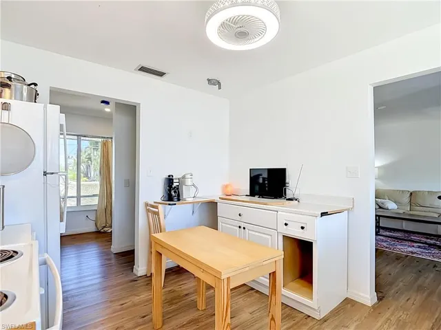 7861 Buccaneer Dr, Fort Myers Beach, Florida 33931