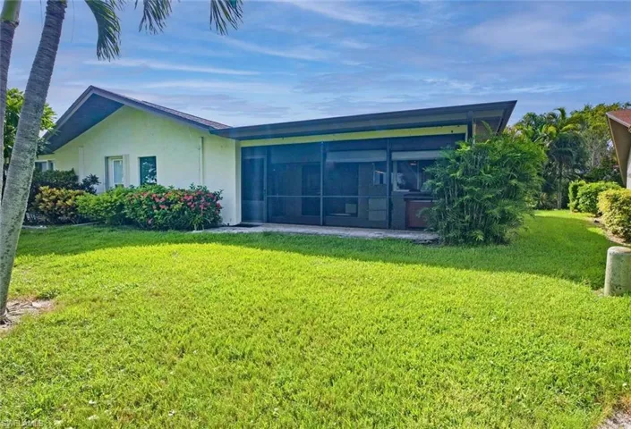 223 Charity Ct L5, Naples, Florida 34112
