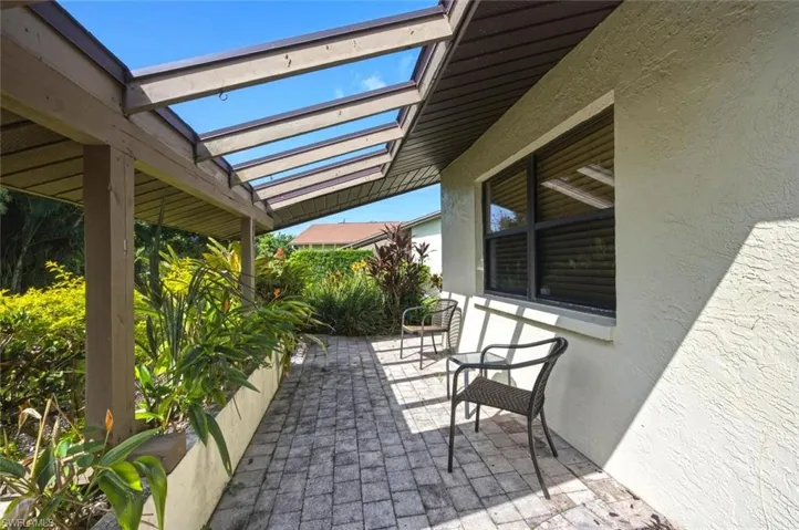 223 Charity Ct L5, Naples, Florida 34112