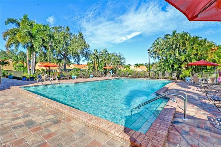 909  Reef Point  CIR, NAPLES, FL 34108
