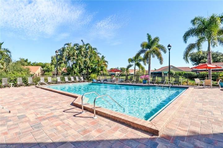 909  Reef Point  CIR, NAPLES, FL 34108