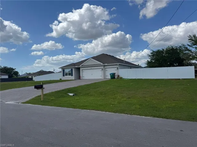1621 Nw 9th Ter, Cape Coral, Florida 33993