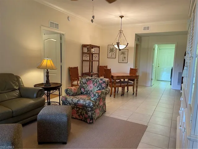 Living room, tiled and