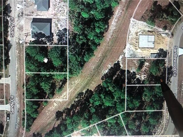 icon on sandy cir, pen on sandlewood build