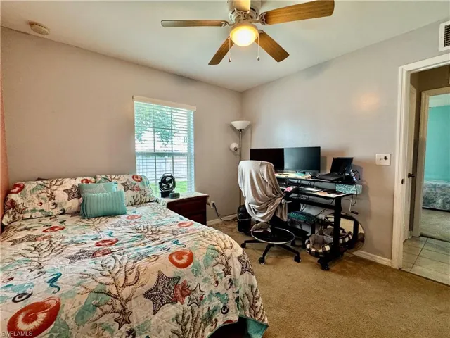 2133 19th Pl, Cape Coral, Florida 33909
