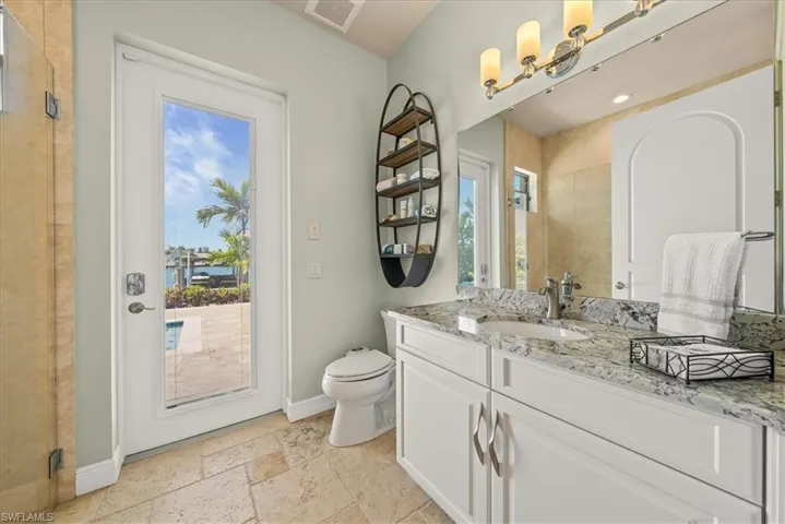 Pool/guest bathroom