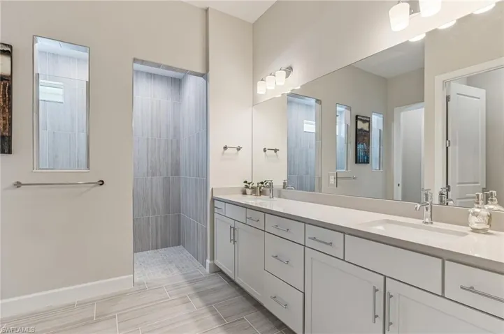 6956 Chapel Creek Ln, North Fort Myers, Florida 33917