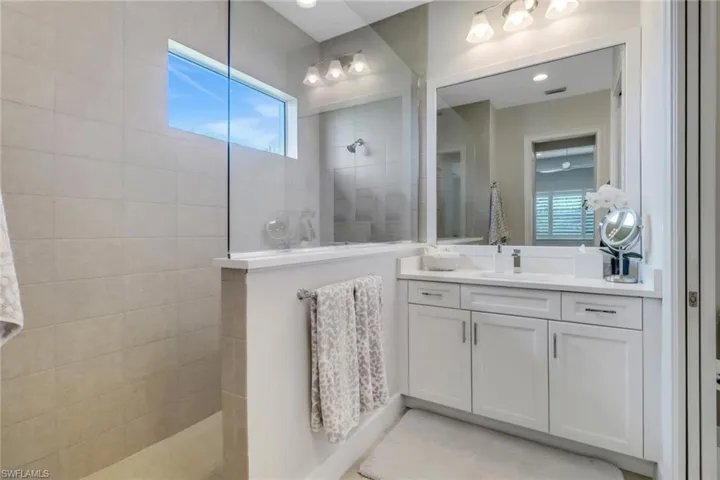 6225 Antigua Way, Naples, Florida 34113