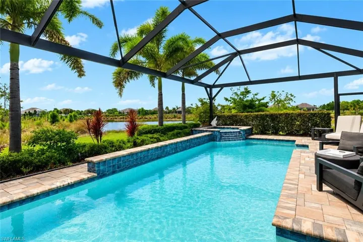 6225 Antigua Way, Naples, Florida 34113