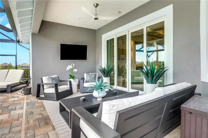 6225 Antigua Way, Naples, Florida 34113