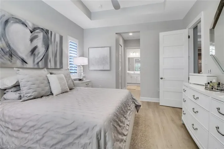 6225 Antigua Way, Naples, Florida 34113
