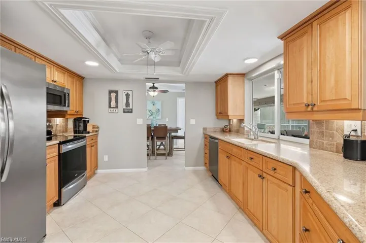 1704 Palaco Grande Pkwy, Cape Coral, Florida 33904