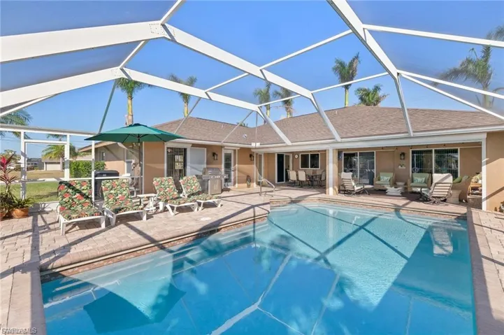 1704 Palaco Grande Pkwy, Cape Coral, Florida 33904