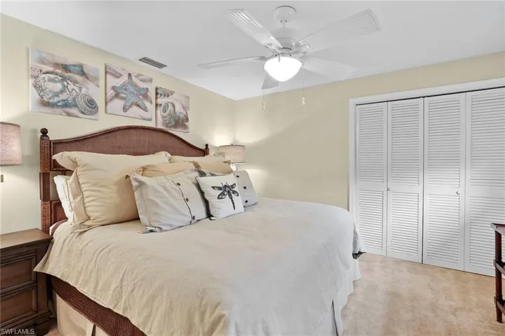 675  Harbour  DR, Naples, FL 34103