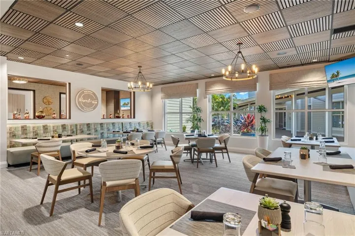 River Club dining area