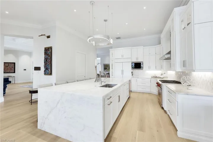 27241 Ibis Cove Ct, Bonita Springs, Florida 34134