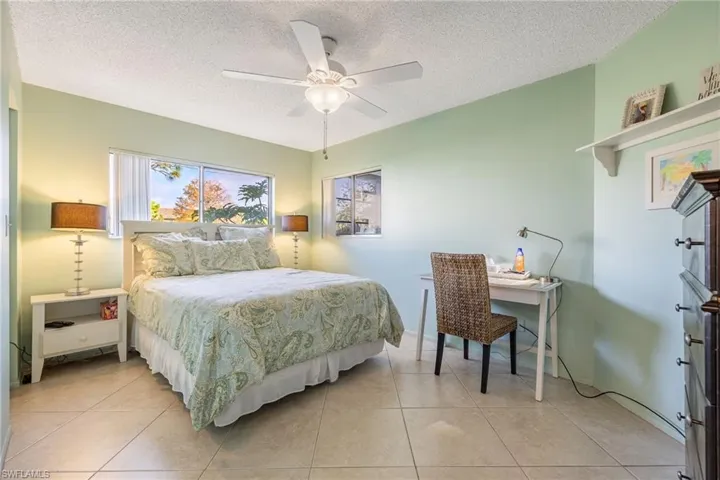 14880  Summerlin Woods  DR, Fort Myers, FL 33919