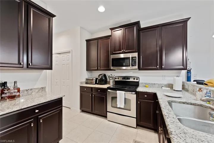 19531  Bowring Park  RD, Fort Myers, FL 33967