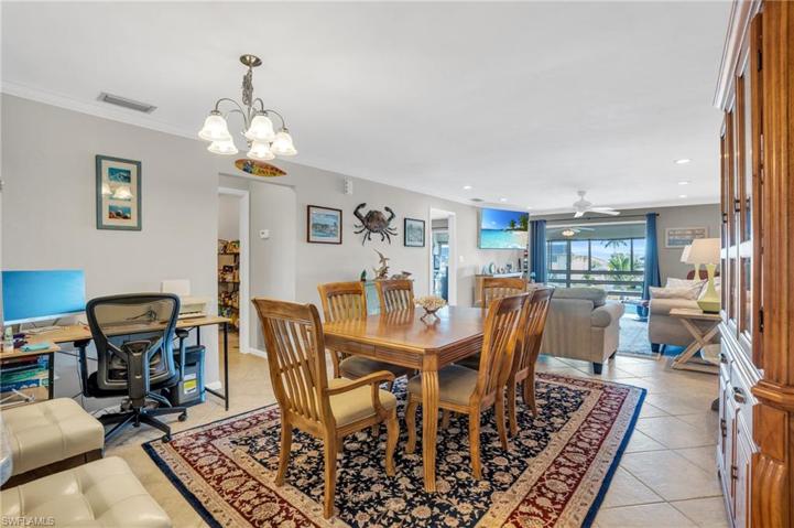 1730 Sandy CIR # 210, CAPE CORAL FL 33904