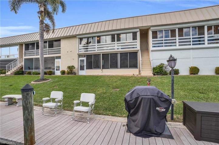 1730 Sandy CIR # 210, CAPE CORAL FL 33904