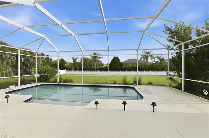 16323 Upper Manatee River Rd, Bradenton, Florida 34212