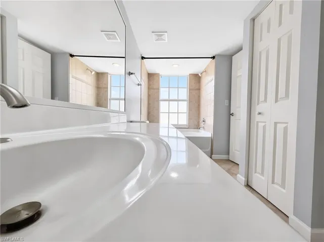 4121 Residence Dr 323, Fort Myers, Florida 33901