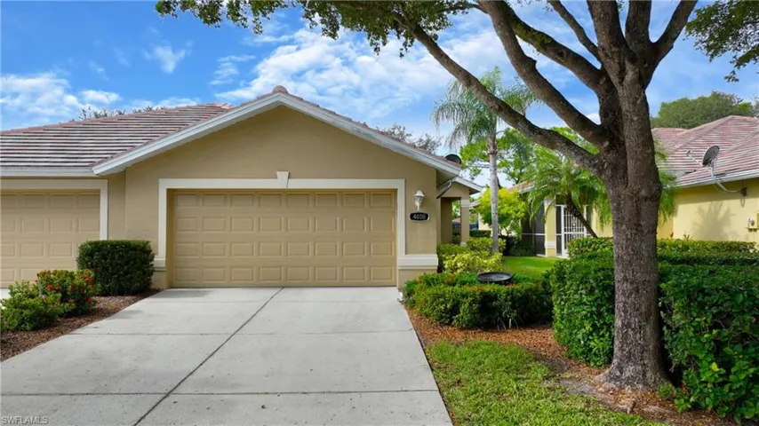 4808  Fairloop  RUN, Lehigh Acres, FL 33973
